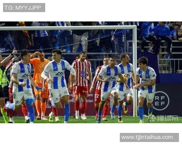 足总杯激战莱比锡险胜马竞红牌事件引发全场热议